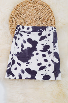  Black & white Faux suede  cow spotted printed skirt. DRG60153001 LOI