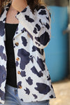 Cow printed blazer with pockets. TPG15153003-AMY