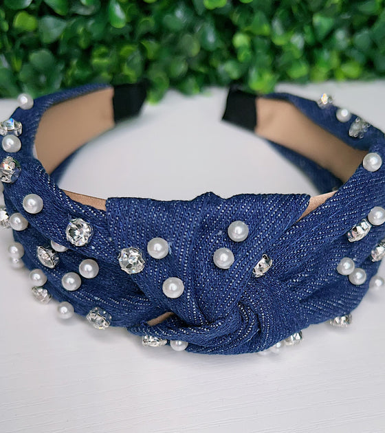 Girls simulated denim headbands with rhinestones and pearls. Available in 2 tones 2pcs/$8.00