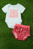 The best is yet to come" graphic onesie set. RPG25143034-WEN