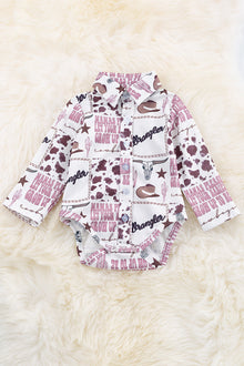  Wrangler printed baby onesie with snaps. RPB65153059 amy