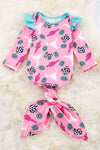 bull skull & concho printed on pink baby infant gown. PJG65153013 ONE SIZE