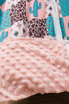 Star, giraffe & cactus multi printed patch car seat cover. ZYTG65153007 M