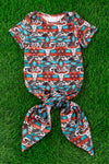 Multi-printed stripe & diamond pattern infant baby gown. PJB25153008 M