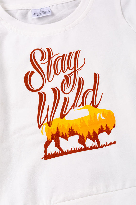Stay Wild " white  sweatshirt & pants set. OFB65153003 jean