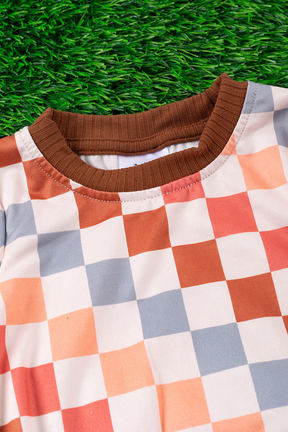 Multi-color checker printed long sleeve infant  onesie. RPG65153023-JEANN