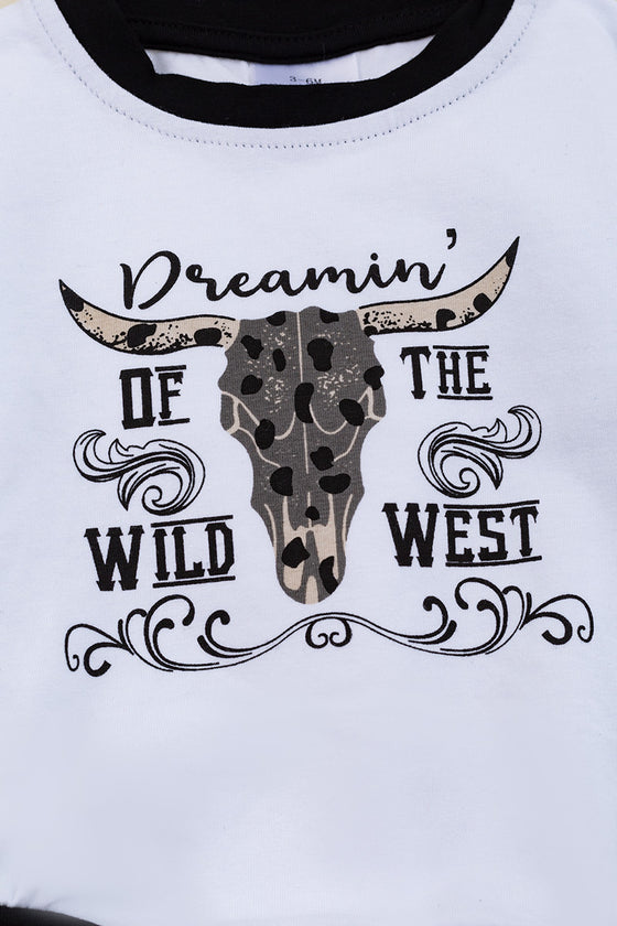 Dreamin' of the Wild West" bull skull printed on white baby onesie. RPB65153055 amy