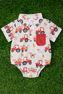  farm animal on a tractor printed baby onesie with snaps. RPB25133015 AMY