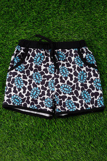  Concho & cow printed shorts. PNG25153130 WENDY