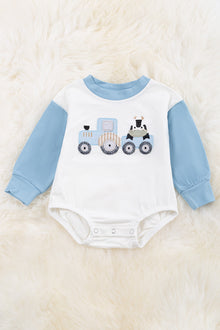  Cow riding a tractor applique baby onesie w/ snaps.RPB65143016 jeann