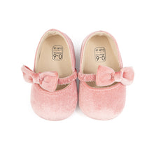  Pink side bow Cute Velvety baby shoes. CG5358