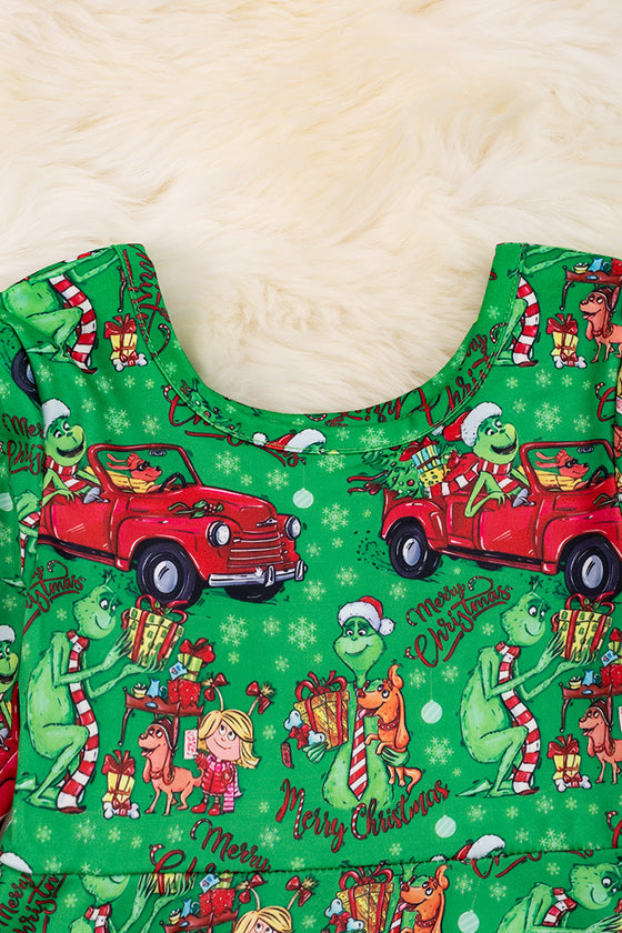 Car ride /Christmas character printed dress. DRG90113014 jeann