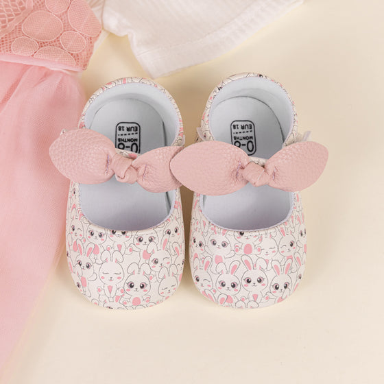 Bunny printed girls baby shoes. CG5354