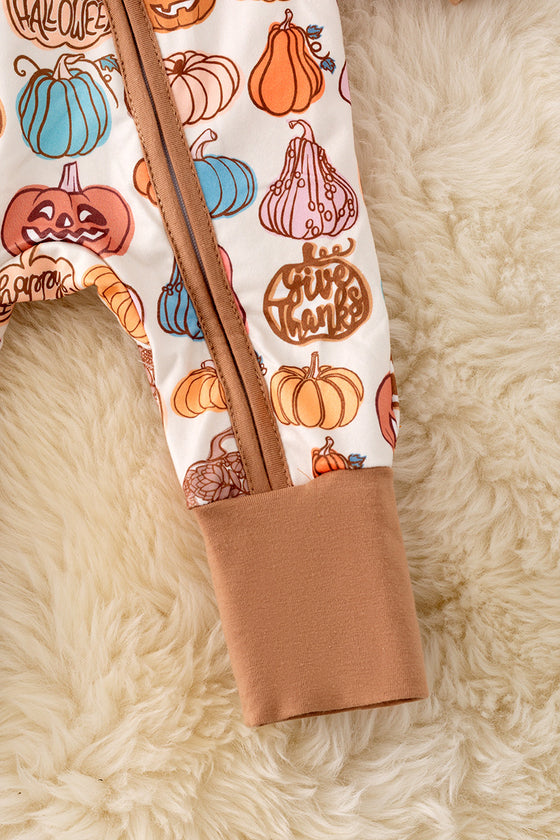 RPG40848 SOL: Happy Halloween printed baby onesie.