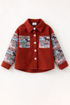 Maroon horse printed long sleeve & front pocket button up shirt. TPG60343 BRE
