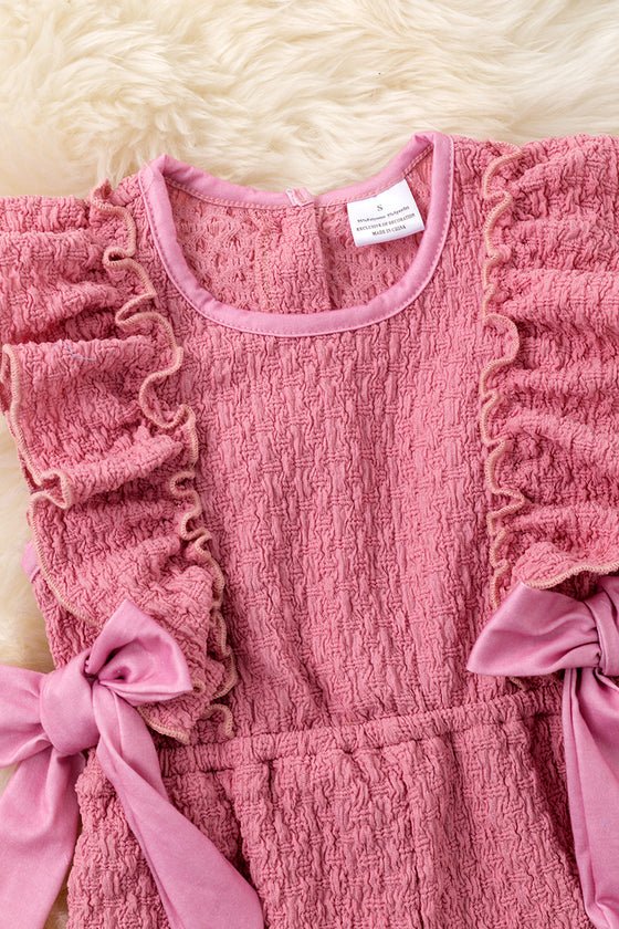 Pink cable knit textured fabric with ruffle hem. PNG50109 JEAN