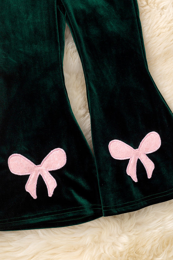 Green faux velvety pants. PNG50676 Jean