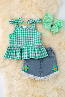  Green gingham ruffle top & denim shorts. OFG50409 amy