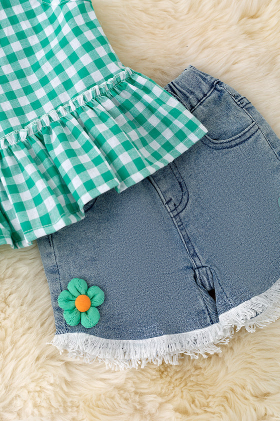 Green gingham ruffle top & denim shorts. OFG50409 amy