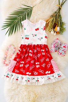  Coquette & sweet strawberry printed dress w/ ruffle hem. DRG41004 LOI