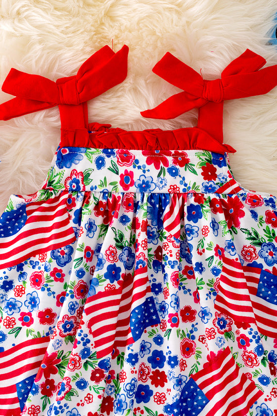 Patriotic printed dress w/red ruffle hem. DRG41504 SOL