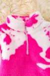 TPG40286 WEN: Cow spotted sherpa pullover.