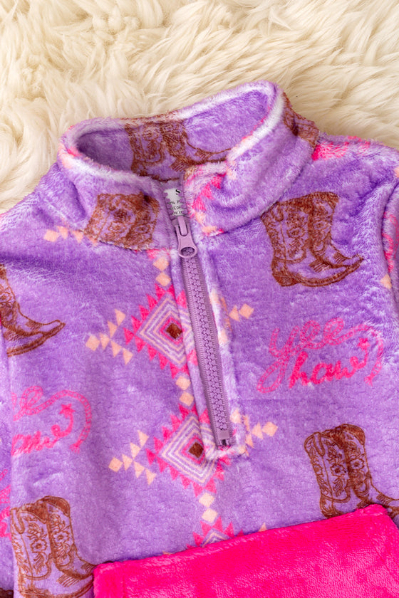 Purple boot & aztec, pullover sweater. TPG51038 JEA