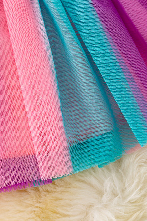 Swiftie pink Angel sleeve top & Multi-Color Skirt. OFG41196 wen