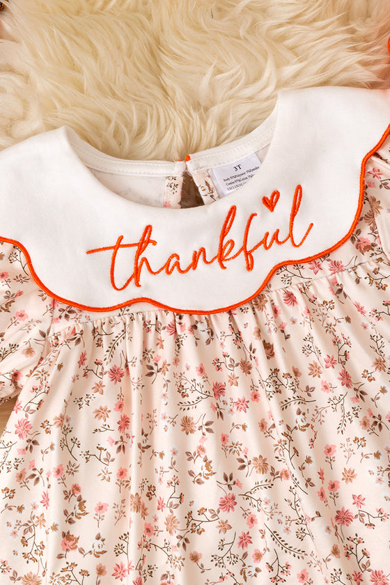 Pumpkin application tunic with orange leggings. OFG51472 Jean