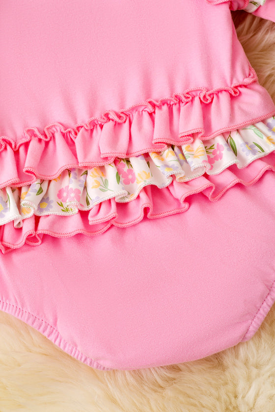 Pink Love, heart applique baby onesie with ruffle butt. RPG60025 JEAN