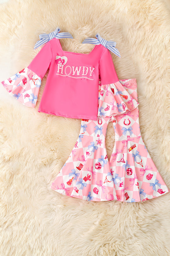 Howdy bell sleeve top and bell bottoms. OFG53462 SOL