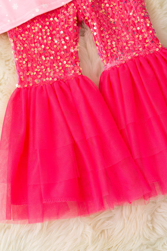 Christmas character on pink tunic and sequins bell bottoms. OFG53241 AMY