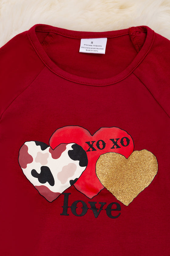 XO XO XO Love" Burgundy bell sleeve tunic & cow spotted leggings. OFG05203008 AMY