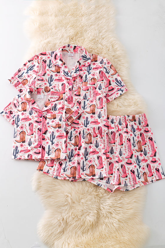 (Women) Cowgirl boot printed women's pajamas. PJW50063 Jean