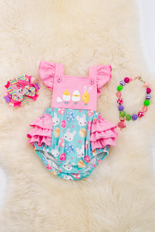  Baby chick printed on pink ruffle baby onesie. RPG20204005 WENDY