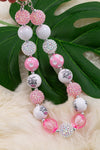 pink & white Easter necklaces. 3pcs/$12.00 ACG20134002 M