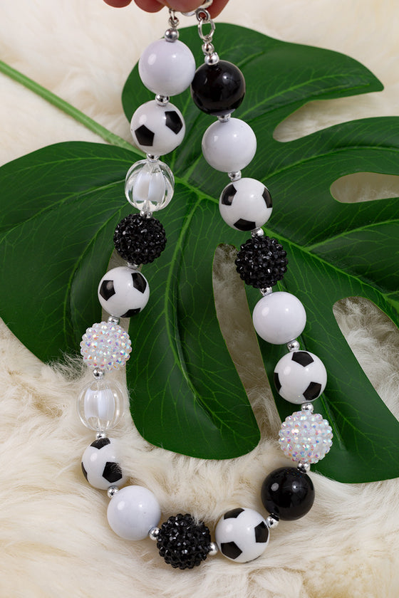 Black & white soccer bubble necklaces w/soccer pendant. 3pcs/$12.00 ACG55114001 M