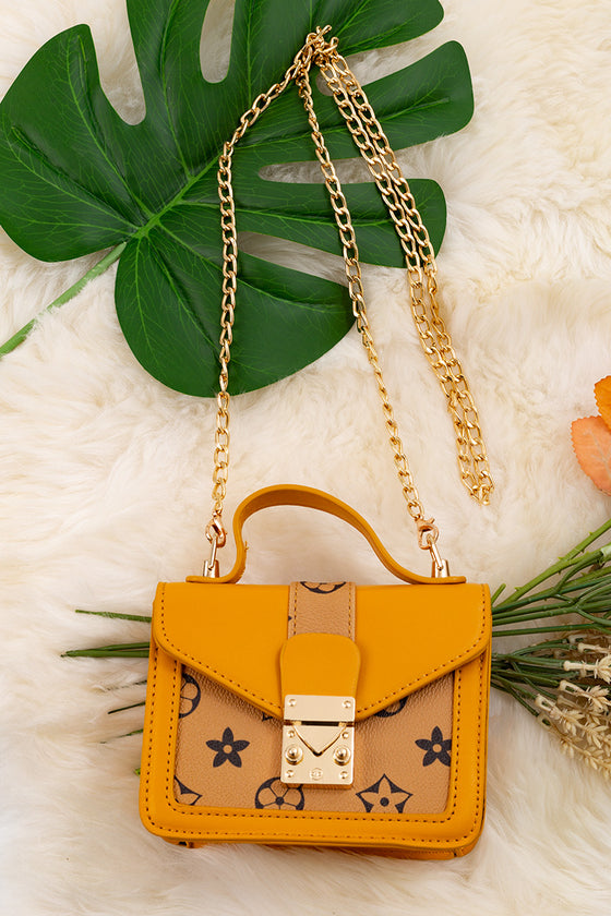Mustard/Khaki inspired mini purse. BBG65203014 M