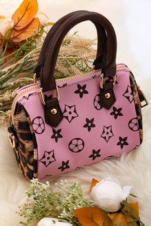  Animal print & Pink star printed inspired cylinder crossbody purse. BBG65203021 M