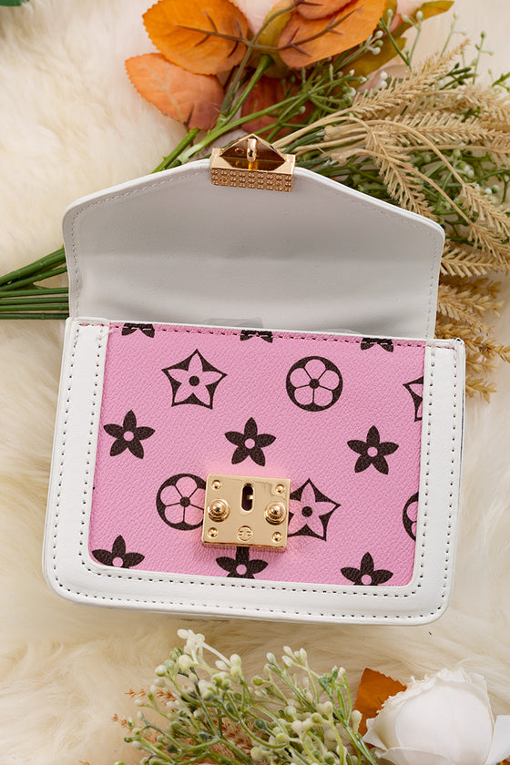Pink & white inspired mini purse. BBG65203011 M