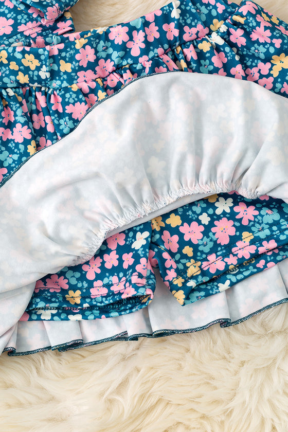 Floral printed long sleeve crop top & ruffle layered skort. OFG60156 SOL