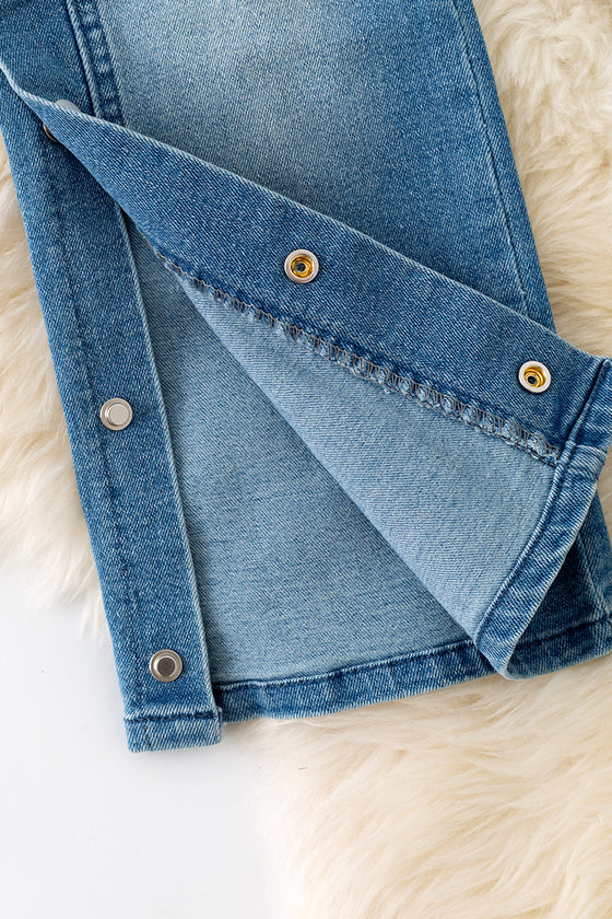 Side snap wide leg denim pants. PNG50369 SOL