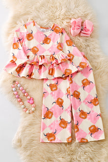  Highland cow printed ruffle tunic and wide cut pants. OFG51631 SOL