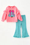 Christmas tree applique sweatshirt and turquoise bottoms. OFG62387 MON