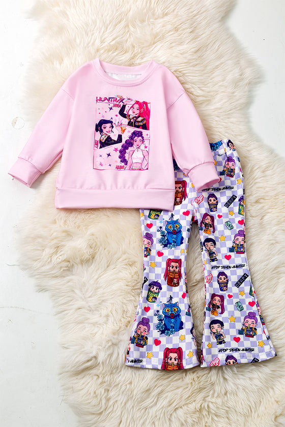 K-Lt.pink sweatshirt and checkered bottoms. OFG54028 JEAN