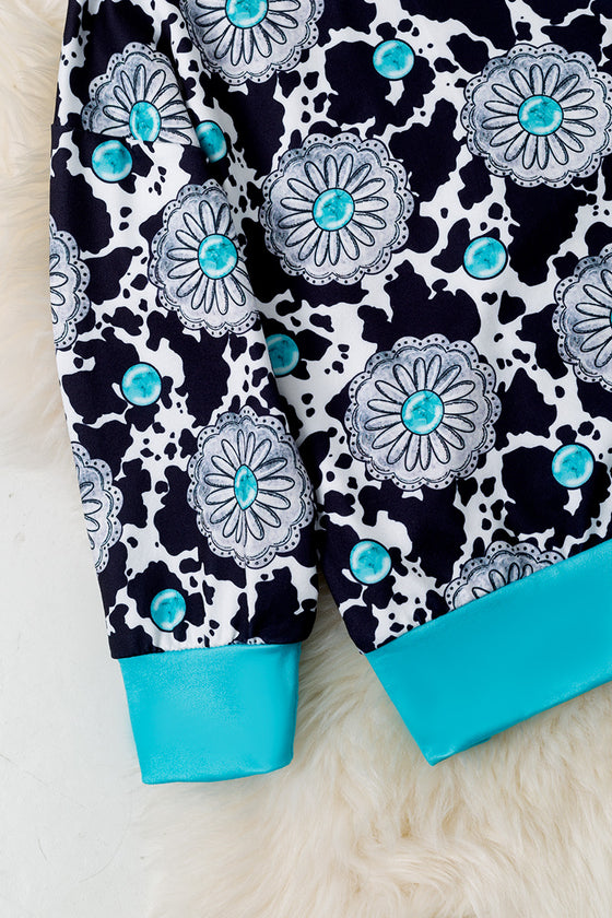 Cow & concho printed girls 2 piece set. OFG60358 SOL