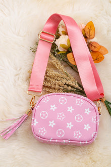  LT.pink star printed mini purse with wide strap. BBG40036 M