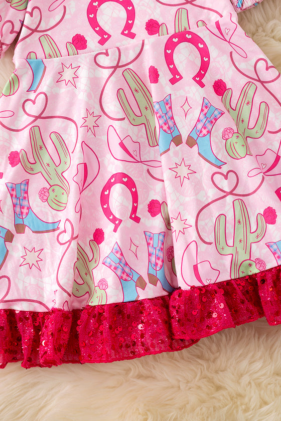 Shoe horse printed on pink dress with bubble sleeve and sequins ruffle hem. (Western) DRG53964 JEAN