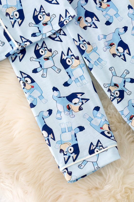 PJB40031 SOL: Blue character printed boys pajamas.