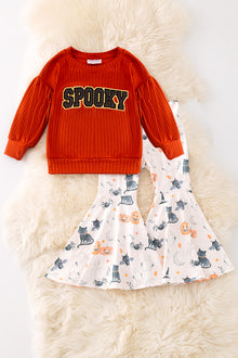 Spooky applique bubble sleeve top and bell bottoms. OFG51150 AMY